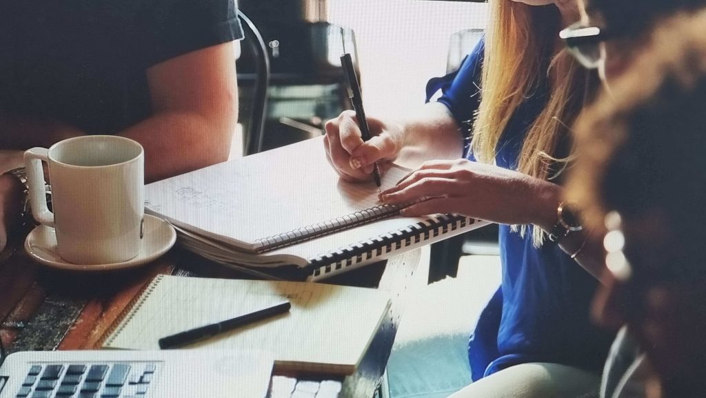 자동차 신용 대출 완전 가이드: 금리, 한도, 신청 방법까지