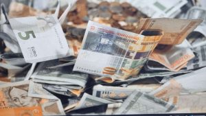 1억 주택 담보 대출 을 직접 받은 실제 후기 와 금리, 월 상환액, 승인 조건까지 한눈에 정리했습니다.1억 주택 담보 대출 실제 이자와 상환 부담을 계산해보고 현실적으로 자세히 알려드립니다. 담보 대출은 많은 사람들이 현실적으로 접근하는 대출 금액 중 하나입니다.