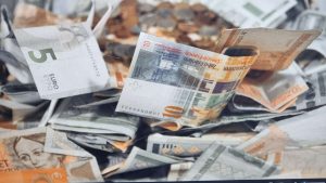 이 글에서는 공동 명의 아파트 담보 대출 실제 후기 와 승인 조건, 대출 한도, 금리까지 한 번에 정리했습니다. 공동명의 담보대출 진행 과정, 필요 서류, 승인 후기까지 한눈에 정리한 실전 가이드입니다. 실전 경험 기반 정보 확인하세요.