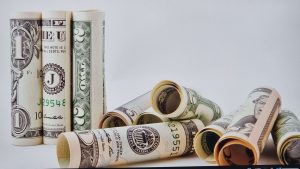 이 글에서는 공유 지분 담보 대출 후기 와 실제 승인 사례를 바탕으로 대출 조건, 금리, 위험성까지 한 번에 정리했습니다. 공동명의 부동산 지분 대출의 위험성과 실제 이용 후기, 안전한 대안까지 총정리 합니다. 공유 지분 담보 대출은 공동명의 부동산을 활용해 자금을 확보하려는 사람들이 많이 찾는 금융 상품입니다.