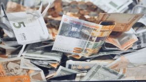 이 글에서는 농협 부동산 담보 대출 실제 후기 를 바탕으로 금리, 한도, 조건, 승인 팁까지 자세히 정리했습니다. 대출 고민 중이라면 반드시 확인하세요. 농협 담보대출 신청부터 실행까지 전 과정을 실제 사례 중심으로 상세하게 설명한 가이드입니다.